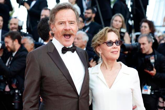 Bryan Cranston mit Ehefrau Robin Dearden bei der Premiere des Kinofilms Asteroid City auf dem Festival de Cannes 2023 76. Internationale Filmfestspiele von Cannes im Palais des Festivals. Cannes, 23.05.2023