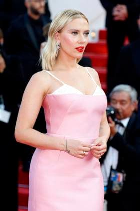 Scarlett Johansson bei der Premiere des Kinofilms Asteroid City auf dem Festival de Cannes 2023 76. Internationale Filmfestspiele von Cannes im Palais des Festivals. Cannes, 23.05.2023