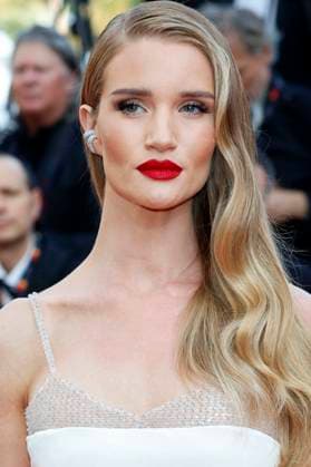 Rosie Huntington-Whiteley bei der Premiere des Kinofilms Asteroid City auf dem Festival de Cannes 2023 76. Internationale Filmfestspiele von Cannes im Palais des Festivals. Cannes, 23.05.2023