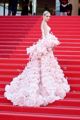 Leonie Hanne bei der Premiere des Kinofilms Asteroid City auf dem Festival de Cannes 2023 76. Internationale Filmfestspiele von Cannes im Palais des Festivals. Cannes, 23.05.2023
