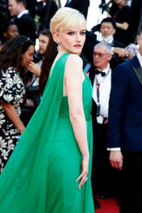 Julia Garner bei der Premiere des Kinofilms Asteroid City auf dem Festival de Cannes 2023 76. Internationale Filmfestspiele von Cannes im Palais des Festivals. Cannes, 23.05.2023