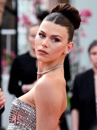 76th Cannes Film Festival 2023, evening 8 - Red Carpet film Asteroid City . In the photo Georgia Fowler  Copyright: xManuelexMangiarottix xipa-agencyx xPoolxPhotoxEventsx01x IPA_IPA38170567