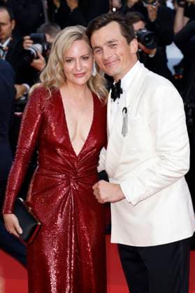 Rupert Friend mit Ehefrau Aimee Mullins bei der Premiere des Kinofilms Asteroid City auf dem Festival de Cannes 2023 76. Internationale Filmfestspiele von Cannes im Palais des Festivals. Cannes, 23.05.2023