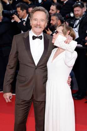 Bryan Cranston mit Ehefrau Robin Dearden bei der Premiere des Kinofilms Asteroid City auf dem Festival de Cannes 2023 76. Internationale Filmfestspiele von Cannes im Palais des Festivals. Cannes, 23.05.2023