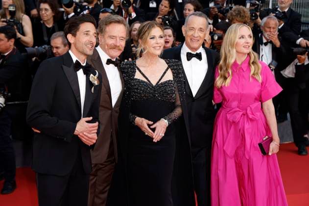 Adrien Brody, Bryan Cranston, Rita Wilson, Tom Hanks und Hope Davis bei der Premiere des Kinofilms Asteroid City auf dem Festival de Cannes 2023 76. Internationale Filmfestspiele von Cannes im Palais des Festivals. Cannes, 23.05.2023