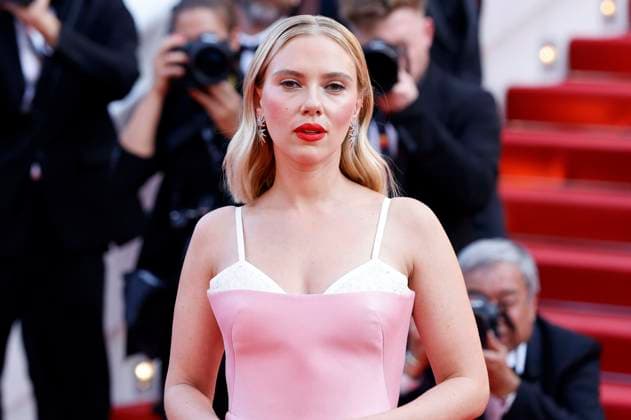 Scarlett Johansson bei der Premiere des Kinofilms Asteroid City auf dem Festival de Cannes 2023 76. Internationale Filmfestspiele von Cannes im Palais des Festivals. Cannes, 23.05.2023