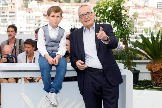 Enea Sala und Marco Bellocchio beim Photocall zum Kinofilm Rapito Kidnapped auf dem Festival de Cannes 2023 76. Internationale Filmfestspiele von Cannes am Palais des Festivals. Cannes, 24.05.2023