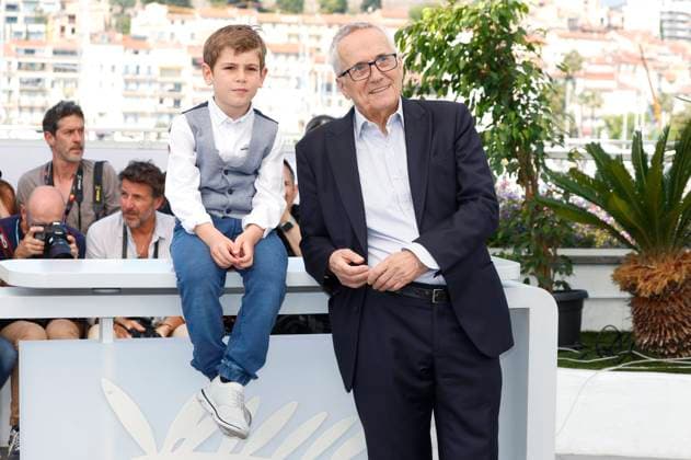 Enea Sala und Marco Bellocchio beim Photocall zum Kinofilm Rapito Kidnapped auf dem Festival de Cannes 2023 76. Internationale Filmfestspiele von Cannes am Palais des Festivals. Cannes, 24.05.2023