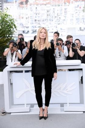 76th Cannes Film Festival 2023, Photocall film L Amour Et Les Forets (Just The Two Of Us) . Pictured: Virginie Efira  Copyright: xAlbertoxTerenghi PoolxPhotoxEvenx xPoolxPhotoxEventsx01x IPA_IPA38183384