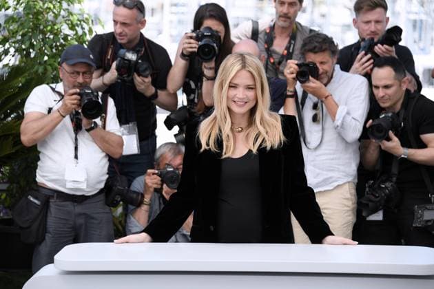 Entertainment Bilder des Tages 76th Cannes Film Festival 2023, Photocall film L Amour Et Les Forets (Just The Two Of Us) . Pictured: Virginie Efira  Copyright: xAlbertoxTerenghi PoolxPhotoxEvenx xPoolxPhotoxEventsx01x IPA_IPA38183395