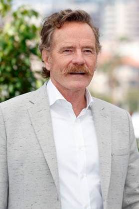 Bryan Cranston beim Photocall zum Kinofilm Asteroid City auf dem Festival de Cannes 2023 76. Internationale Filmfestspiele von Cannes am Palais des Festivals. Cannes, 24.05.2023