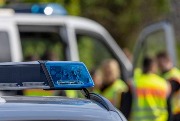 Gramschatz, A7, TRA Riedener Wald - West, 24.05.2023, Sechster laenderuebergreifender Sicherheitstag zur Bekaempfung von Straftaten im oeffentlichen Raum Bild: Blaulicht *** Gramschatz, A7, TRA Riedener Wald West, 24 05 2023, Sixth cross-state security day to combat crime in public areas Image Blue Light Copyright: HMBxMedia xHeikoxBecker