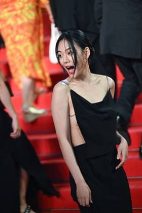 76e Festival International du Film de Cannes. MontÃ e des marches du film Vers un avenir radieux 292577 2023-05-24 Cannes France Hyung-seo, Kim (BIBI Naked bibi )  Copyright: xLionelxGuericolas MPPx STAR_292577_051