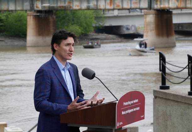 May 24, 2023, WINNIPEG, MANITOBA, CANADA: Prime Minister Justin Trudeau announces a water research project at The Forks in Winnipeg, Wednesday, May 24, 2023. WINNIPEG CANADA  - ZUMAc35_ 20230524_zaf_c35_090 Copyright: xJohnxWoodsx