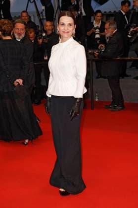 Juliette Binoche nach der Premiere des Kinofilms La passion de Dodin Bouffant auf dem Festival de Cannes 2023 76. Internationale Filmfestspiele von Cannes im Palais des Festivals. Cannes, 24.05.2023