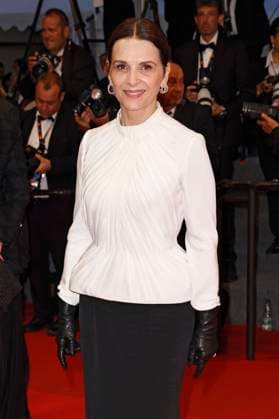 Juliette Binoche nach der Premiere des Kinofilms La passion de Dodin Bouffant auf dem Festival de Cannes 2023 76. Internationale Filmfestspiele von Cannes im Palais des Festivals. Cannes, 24.05.2023