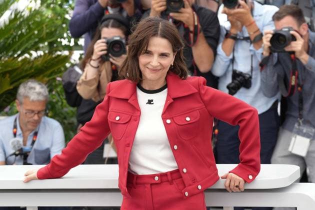 Juliette Binoche CELEBRITES : 76 eme festival de Cannes - Photocall du film Â« La Passion De Dodin Bouffant Â» - Cannes - 25 05 2023 NorbertScanella Panoramic 