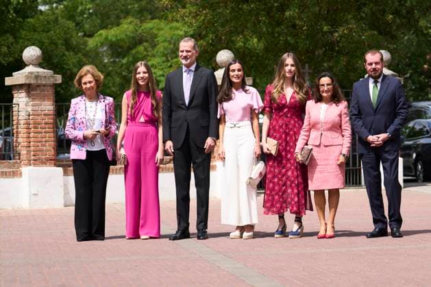 Entertainment Themen der Woche KW21 Entertainment Bilder des Tages 25-05-2023 Spain King Felipe, Queen Letizia, Princess Sofia and Princess Leonor and Queen Sofia arriving for the confirmation (vormsel) for the Catholic Church.of Princess Sofia at the Nuestra Senora de Aravaca-church in Madrid. No Spain Â  Copyright: xPPEx