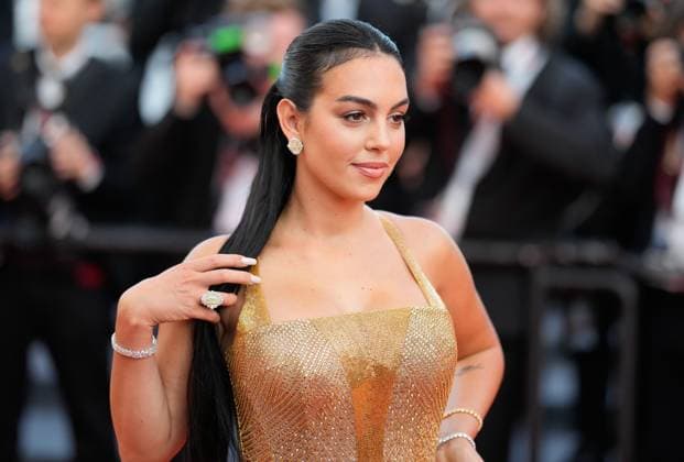 L EtÃ dernier ( Last Summer ) Red Carpet Premiere at the 76th Edition of the Cannes Film Festival Spanish model and influencer Georgina Rodriguez attends the red carpet event for L EtÃ dernier ( Last Summer ), directed by Catherine Breillat, and competing for the Palme d Or, during the 76th edition of the Cannes Film Festival on May 25 2023, in Cannes, France Cannes Palace of Festivals and Congresses of Cannes Cannes France Copyright: xAlexandraxFechetex _ADR0973