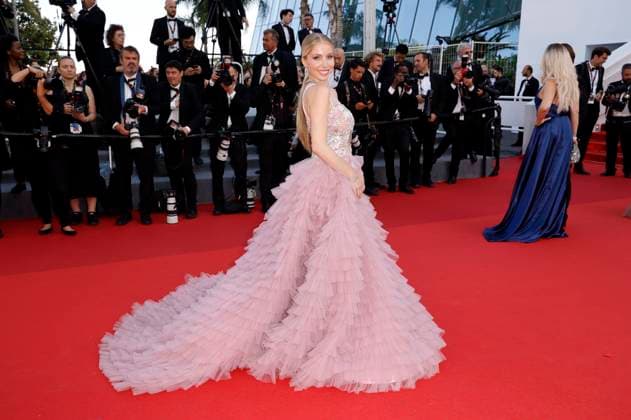 Arielle Raycene bei der Premiere des Kinofilms L Ã tÃ dernier Last Summer auf dem Festival de Cannes 2023 76. Internationale Filmfestspiele von Cannes im Palais des Festivals. Cannes, 25.05.2023