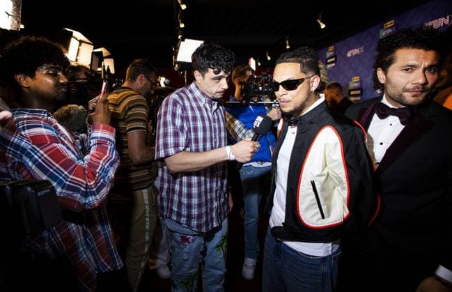 AMSTERDAM - Ronnie Flex on the red carpet prior to the presentation of the tenth edition of the FunX Music Awards. ANP RAMON VAN FLYMEN netherlands out - belgium out  Copyright: xx x470188316x originalFilename: 470188316.jpg