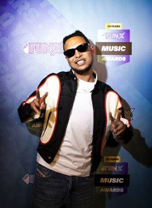 AMSTERDAM - Ronnie Flex on the red carpet prior to the presentation of the tenth edition of the FunX Music Awards. ANP RAMON VAN FLYMEN netherlands out - belgium out  Copyright: xx x470188396x originalFilename: 470188396.jpg