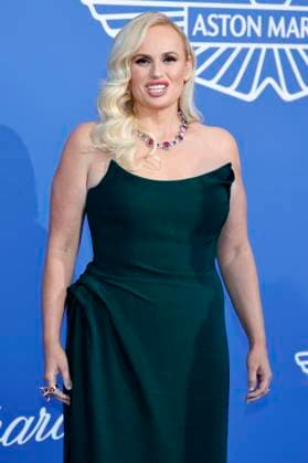 Rebel Wilson bei der 29. amfAR Gala Cannes im Rahmen vom Festival de Cannes 2023 76. Internationale Filmfestspiele von Cannes im HÃ tel du Cap-Eden-Roc. Antibes, 25.05.2023