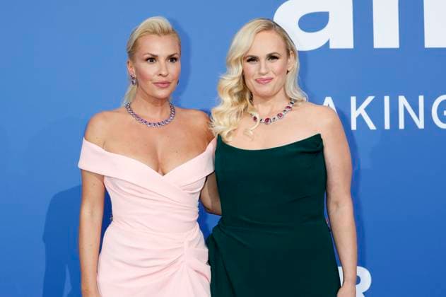 Ramona Agruma und Rebel Wilson bei der 29. amfAR Gala Cannes im Rahmen vom Festival de Cannes 2023 76. Internationale Filmfestspiele von Cannes im HÃ tel du Cap-Eden-Roc. Antibes, 25.05.2023