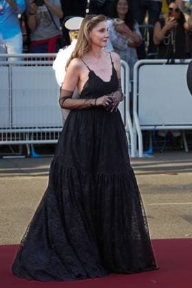 Clotilde Courau CELEBRITES : 76 eme festival de Cannes - Red Carpet du film Â« L™Ã tÃ Dernier (Last Summer Â» - Cannes - 25 05 2023 NorbertScanella Panoramic 