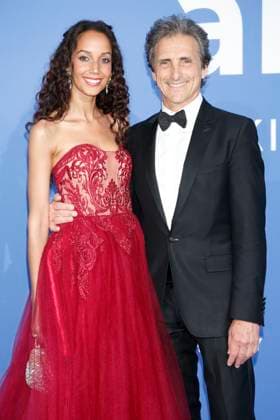 Cindy Cederlund und Lawrence Bender bei der 29. amfAR Gala Cannes im Rahmen vom Festival de Cannes 2023 76. Internationale Filmfestspiele von Cannes im HÃ tel du Cap-Eden-Roc. Antibes, 25.05.2023