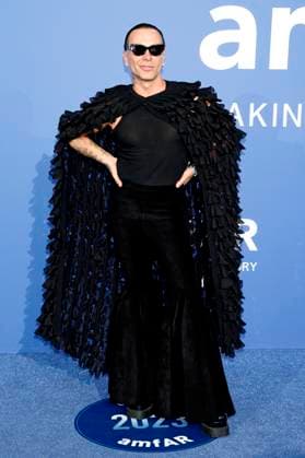 Matheus Mazzafera bei der 29. amfAR Gala Cannes im Rahmen vom Festival de Cannes 2023 76. Internationale Filmfestspiele von Cannes im HÃ tel du Cap-Eden-Roc. Antibes, 25.05.2023