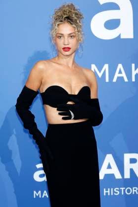 Rose Bertram bei der 29. amfAR Gala Cannes im Rahmen vom Festival de Cannes 2023 76. Internationale Filmfestspiele von Cannes im HÃ tel du Cap-Eden-Roc. Antibes, 25.05.2023