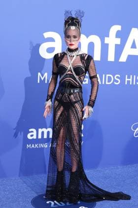 May 26, 2023, Cannes, FRA: Daphne Guinness attends the amfAR Cinema Against AIDS gala during the 76th annual Cannes Film Festival on May 25, 2023 in Cannes, France. ( :DGP ) Cannes FRA - ZUMAs181 20230526_zea_s181_065 Copyright: ximageSPACEx