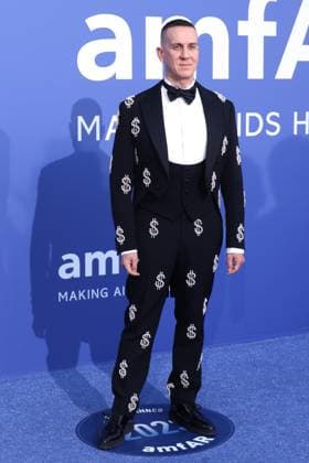 May 26, 2023, Cannes, FRA: Jeremy Scott attends the amfAR Cinema Against AIDS gala during the 76th annual Cannes Film Festival on May 25, 2023 in Cannes, France. ( :DGP ) Cannes FRA - ZUMAs181 20230526_zea_s181_071 Copyright: ximageSPACEx