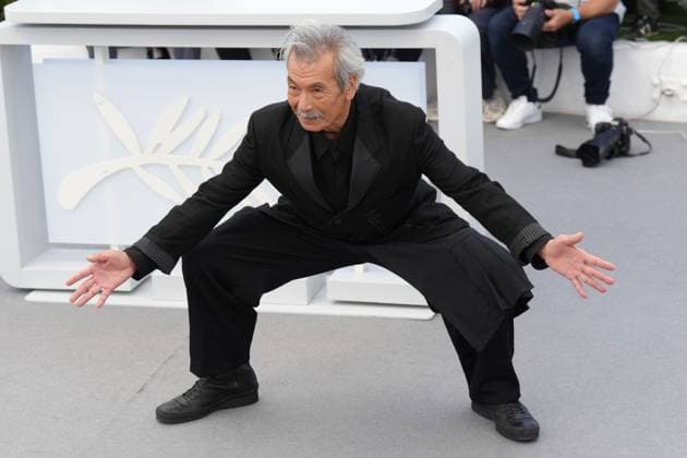 Min Tanaka CELEBRITES : 76 eme festival de Cannes - Red Carpet du film Â« Perfect Days Â» - Cannes - 26 05 2023 NorbertScanella Panoramic 