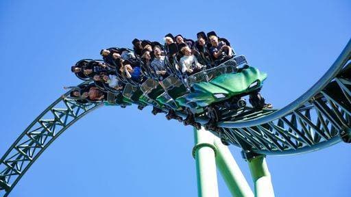 RECORD DATE NOT STATED Young People screaming during a ride at Liseberg roller coaster Helix *** Jung Personen schreiend während einer reiten im Liseberg Walze Untersetzer Schraubenlinie 8103043