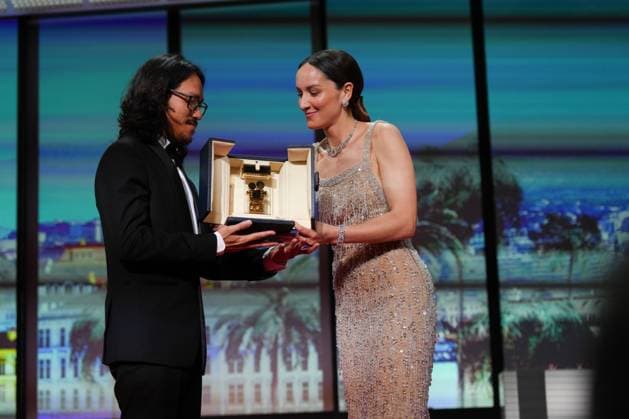 76e Festival International du Film de Cannes. 76th International Cannes Film Festival. Ceremonie de cloture. 75th International Cannes Film Festival. Closing ceremony. Camera d or 292723 2022-05-27 Cannes France Demoustier, AnaÃ¯s; Pham Thien An  Copyright: xSergexArnalx xStarfacex STAR_292723_001
