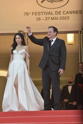 Quentin Tarantino mit Daniella Pick bei der Elemental Premiere und Abschlussceremonie 76. Filmfestspiele in Cannes 27.05.2023
