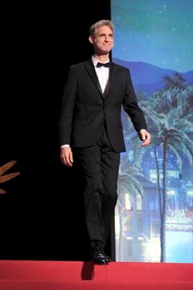 Damian Szifron bei der Preisverleihung auf dem Festival de Cannes 2023 76. Internationale Filmfestspiele von Cannes am Palais des Festivals. Cannes, 27.05.2023