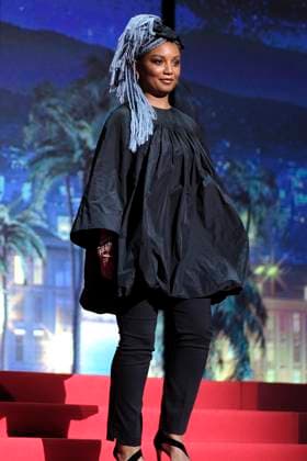 Rungano Nyoni bei der Preisverleihung auf dem Festival de Cannes 2023 76. Internationale Filmfestspiele von Cannes am Palais des Festivals. Cannes, 27.05.2023