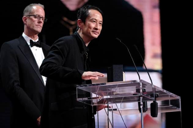 Pete Docter und Tran Anh Hung mit dem Preis für die beste Regie bei La passion de Dodin Bouffant bei der Preisverleihung auf dem Festival de Cannes 2023 76. Internationale Filmfestspiele von Cannes am Palais des Festivals. Cannes, 27.05.2023
