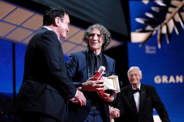 Quentin Tarantino, Jonathan Glazer mit dem Großen Preis der Jury für The Zone of Interest und Roger Corman bei der Preisverleihung auf dem Festival de Cannes 2023 76. Internationale Filmfestspiele von Cannes am Palais des Festivals. Cannes, 27.05.2023