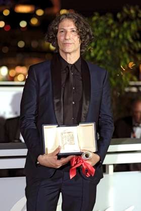 Jonathan Glazer mit dem Großen Preis der Jury für The Zone of Interest beim Photocall mit den Preisträgern auf dem Festival de Cannes 2023 76. Internationale Filmfestspiele von Cannes am Palais des Festivals. Cannes, 27.05.2023