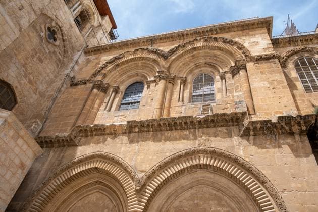 Church of Holy Sepulchre in Jerusalem, Israel. Facade detail Jerusalem, Jerusalem District, Israel R_OTPI230524CE-1191724-01