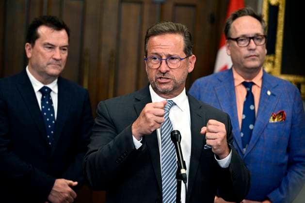 May 30, 2023, Ottawa, ON, CAN: Bloc Quebecois Leader Yves-Francois Blanchet speaks to reporters before heading into Question Period on Parliament Hill in Ottawa, on Tuesday, May 30, 2023. Ottawa CAN  - ZUMAc35_ 20230530_zaf_c35_062 Copyright: xJustinxTangx