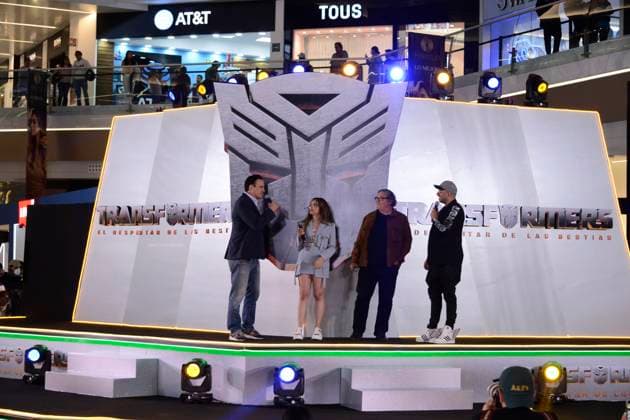 May 30, 2023, Mexico City, Mexico: Producers Lorenzo di Bonaventura and Mark Vahradian attend the red carpet of the Transformers: Rise of the Beasts Film Premiere at Cinepolis Perisur, on May 30, 2023 in Mexico City, Mexico. Mexico City Mexico - ZUMAe321 20230531_zia_e321_035 Copyright: xCarlosxTischlerx