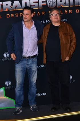 Transformers: Rise of the Beasts Mexico City Premiere May 30, 2023, Mexico City, Mexico: Producers Lorenzo di Bonaventura and Mark Vahradian attend the red carpet of the Transformers: Rise of the Beasts Film Premiere at Cinepolis Perisur, on May 30, 2023 in Mexico City, Mexico. (Photo by Carlos Tischler Eyepix Group) Copyright: xCarlosxTischler xEyepixxGroupx CT_30052023_93888
