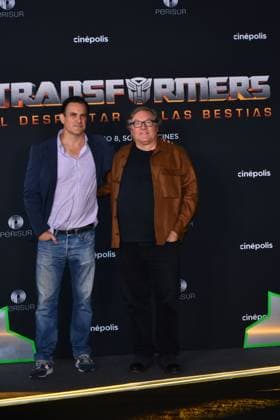 Transformers: Rise of the Beasts Mexico City Premiere May 30, 2023, Mexico City, Mexico: Producers Lorenzo di Bonaventura and Mark Vahradian attend the red carpet of the Transformers: Rise of the Beasts Film Premiere at Cinepolis Perisur, on May 30, 2023 in Mexico City, Mexico. (Photo by Carlos Tischler Eyepix Group) Copyright: xCarlosxTischler xEyepixxGroupx CT_30052023_93891