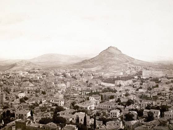Blick auf Athen von der Akropolis aus, 1860, Griechenland, Historisch, digital restaurierte Reproduktion von einer Vorlage aus dem 19. Jahrhundert View of Athens from the Acropolis, 1860, Greece, Historic, digitally restored reproduction from a 19th century original