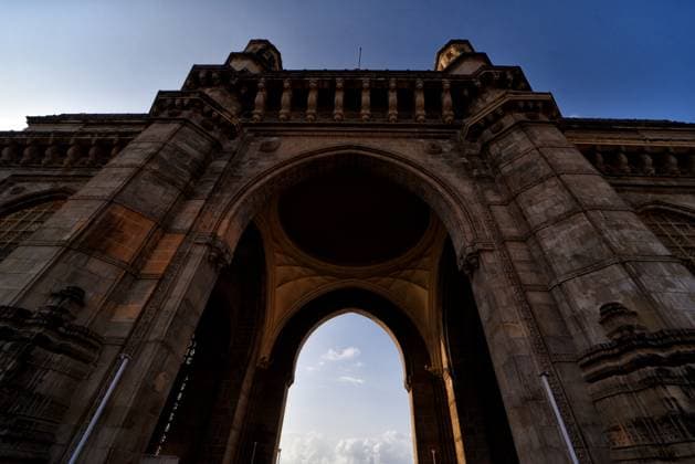June 4, 2023, Mumbai, Maharshtra, India: A close view of the Famous & iconic Tourist spot of india - Gateway of India . Built in Indo-Saracenic style, the Gateway of India is the city s top tourist destination. The Gateway of India was designed to commemorate the visit in 1911 of King George V and Queen Mary, who had been en route to the durbar being held in Delhi to celebrate their coronation as emperor & empress of India. Mumbai India - ZUMAs197 20230604_zaa_s197_480 Copyright: xAvishekxDasx